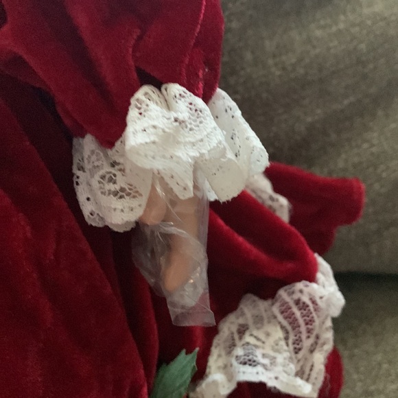 Precious Moments Stocking Doll Winter on Ice NIB - Picture 5 of 11